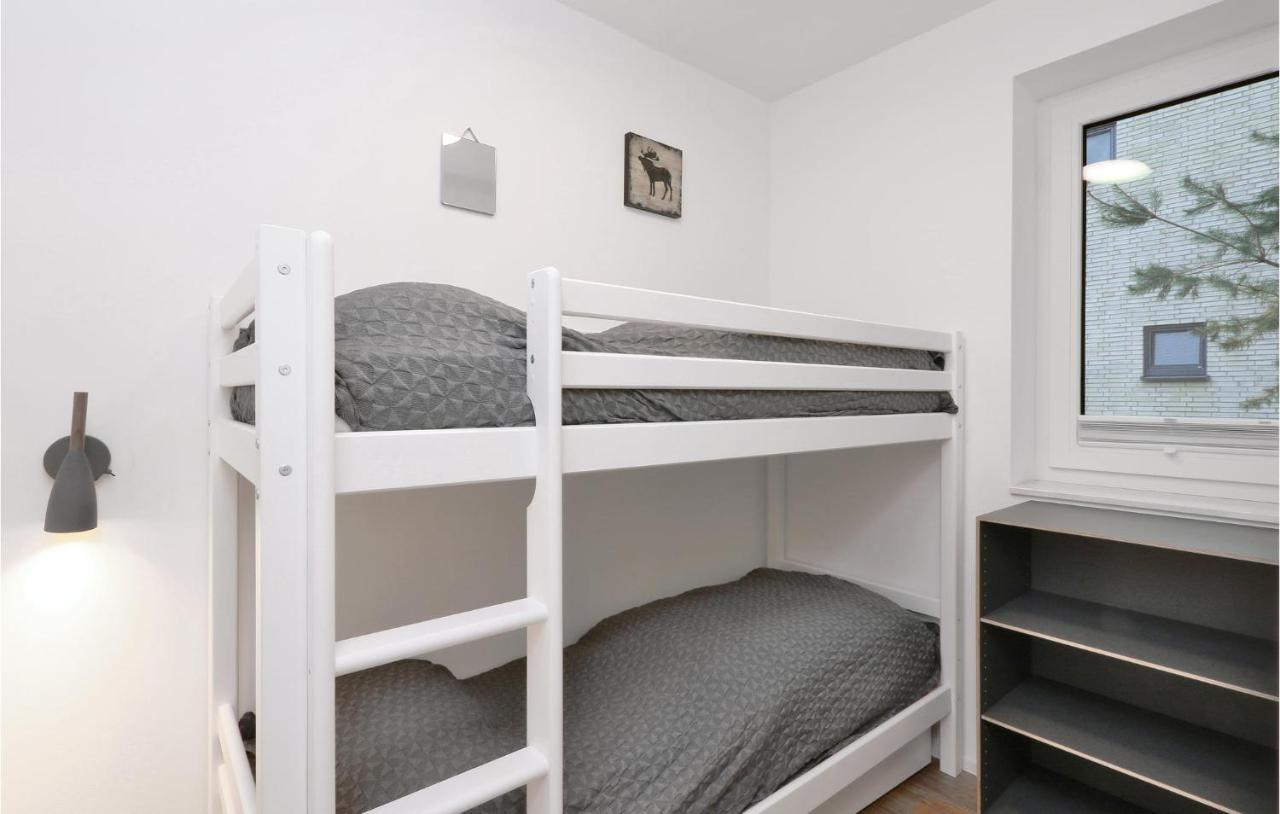 Gorgeous Apartment In Lembruch-Duemmer See Екстериор снимка