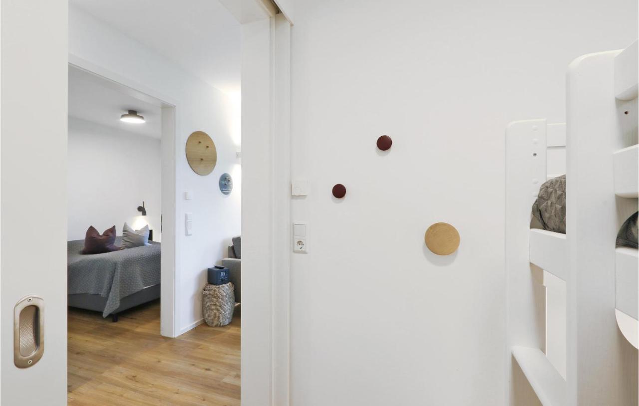 Gorgeous Apartment In Lembruch-Duemmer See Екстериор снимка